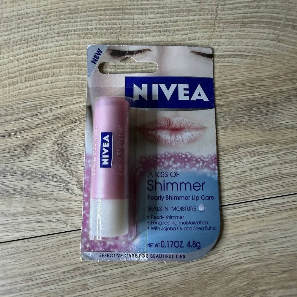 Nivea Lip Balm Bundle Mint Minerals Moisture Shimmer Shea Butter Jojoba‎ Oil Lot
